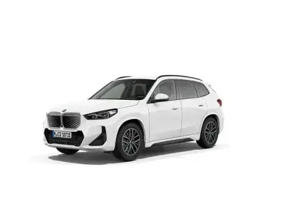 Usado BMW iX1 Comfort Edition 150 kW (204 CV) 2025 Blanco SUV