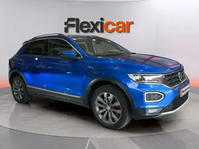 Usado VW T-Roc Sportline 150 CV (110 kW) 2020 Azul SUV