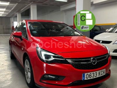 Rojo Usado 2017 Opel Astra Dynamic Berlina | 11.290 € (Precio justo)