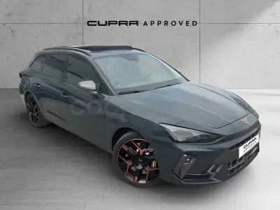Usado Cupra Leon VZ 272 CV (200 kW) 2024 Azul Familiar