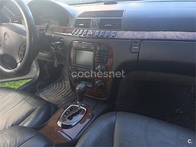 Usado Mercedes S320 197 CV (144 kW) 2002 Gris / plata Berlina