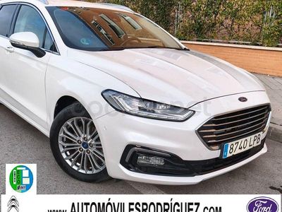 Usado Ford Mondeo Titanium 187 CV (137 kW) 2021 Blanco Familiar