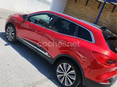 Usado Renault Kadjar XMOD 130 CV (95 kW) 2016 Rojo SUV