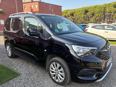 Usado Opel Combo Elegance 129 CV (94 kW) 2021 Negro Monovolumen