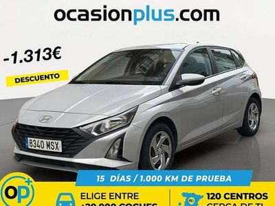 Usado Hyundai i20 84 CV (61 kW) 2024 Gris Utilitario