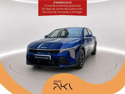 Usado Kia K4 GT-Line 179 CV (131 kW) 2026 Azul Utilitario