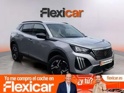 Usado Peugeot 2008 Allure 102 CV (75 kW) 2024 Gris SUV