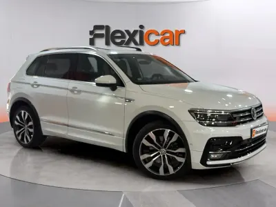 Usado VW Tiguan Sportline 190 CV (139 kW) 2020 Blanco SUV