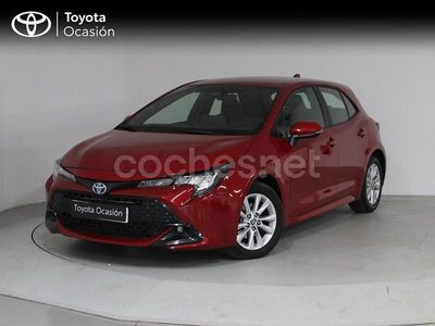 Usado Toyota Corolla Active 140 CV (102 kW) 2024 Rojo Berlina