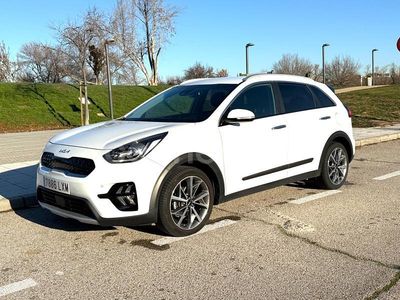 Blanco Usado 2022 Kia Niro SUV | 13.999 € (Precio justo)