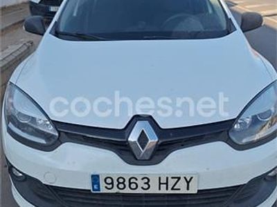 Usado Renault Mégane LIMITED 115 CV (84 kW) 2014 Blanco Berlina
