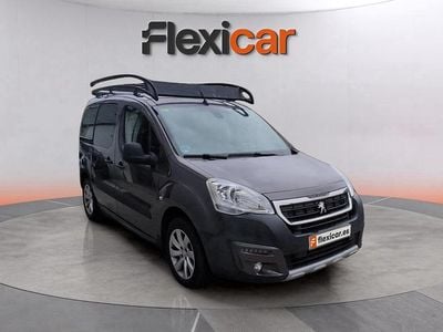 Gris Usado 2016 Peugeot Partner Tepee Active Monovolumen | 10.890 € (Precio justo)