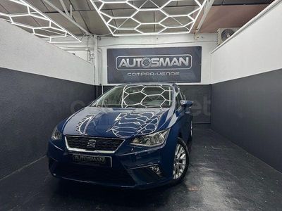 Usado Seat Ibiza Style 90 CV (66 kW) 2018 Azul Utilitario