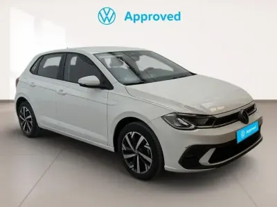 Usado VW Polo Life 95 CV (69 kW) 2023 Blanco Utilitario