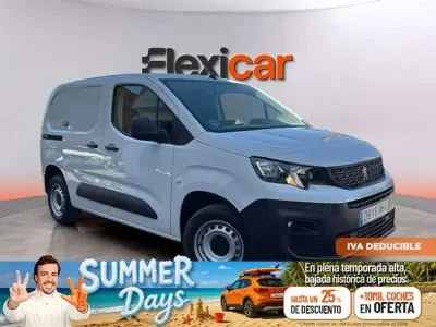 Usado Peugeot Partner 102 CV (75 kW) 2022 Blanco Monovolumen