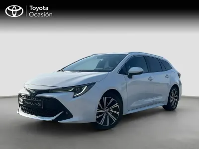 Usado Toyota Corolla Plus 180 CV (132 kW) 2022 Blanco Familiar