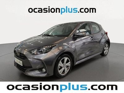 Usado Toyota Yaris Hybrid Active 116 CV (85 kW) 2024 Blanco Utilitario
