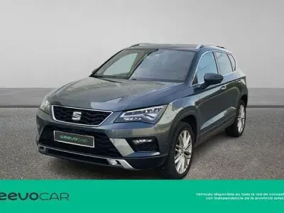 Usado Seat Ateca Style 150 CV (110 kW) 2019 Gris SUV