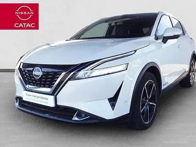 Usado Nissan Qashqai Tekna 190 CV (139 kW) 2023 Blanco perlado SUV