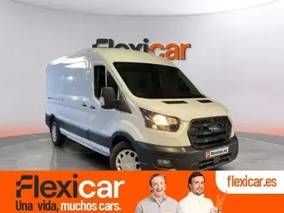 Usado Ford Transit 131 CV (96 kW) 2023 Blanco Berlina