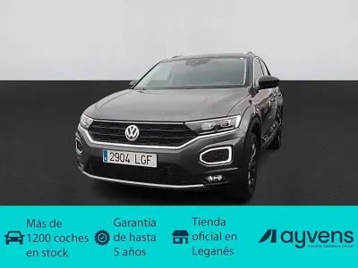 Usado VW T-Roc Sportline 150 CV (110 kW) 2020 Gris SUV