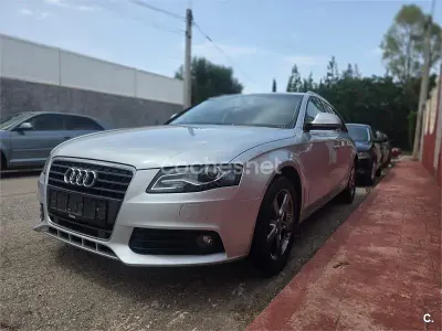 Usado Audi A4 211 CV (155 kW) 2009 Gris / plata Familiar