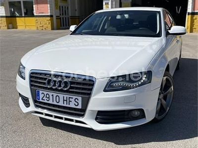 Usado Audi A4 Advanced 143 CV (105 kW) 2012 Blanco Familiar
