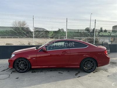 Usado Mercedes C350 306 CV (225 kW) 2011 Rojo Coupe