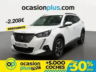 Usado Peugeot 2008 Allure 130 CV (95 kW) 2020 Blanco SUV
