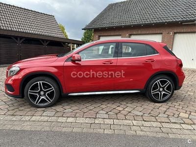 Usado Mercedes GLA200 AMG line 136 CV (100 kW) 2015 Rojo SUV