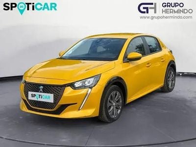 Begagnad Peugeot e-208 Active 100 kW (136 HK) 2021 Gul Halvkombi