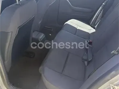 Usado Audi A4 130 CV (95 kW) 2002 Gris / plata Berlina