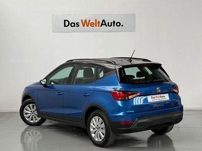 Usado Seat Arona Style 110 CV (80 kW) 2024 Azul SUV