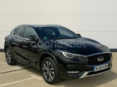 Infiniti QX30