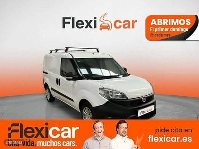 Usado Fiat Doblò Easy 95 CV (69 kW) 2018 Blanco Monovolumen