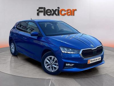 Usado Skoda Fabia 95 CV (69 kW) 2025 Azul Utilitario