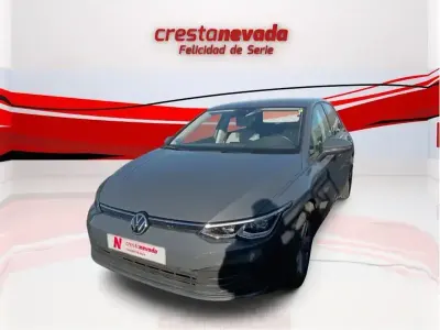 Usado VW Golf VII Life 115 CV (84 kW) 2020 Gris