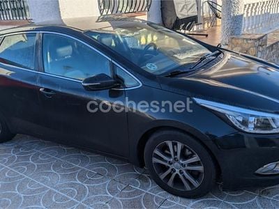 Negro Usado 2015 Kia Ceed GT Berlina | 7100 € (Precio justo)
