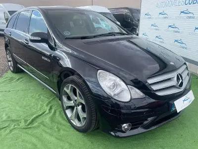 Usado Mercedes R320 224 CV (164 kW) 2009 Negro Familiar