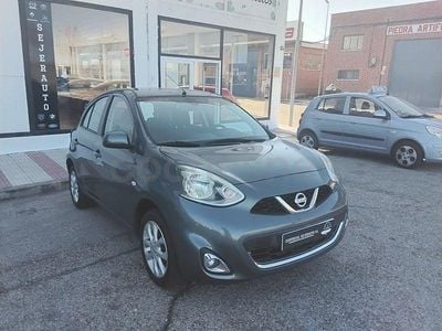 Usado Nissan Micra Acenta 80 CV (58 kW) 2016 Gris / plata Utilitario