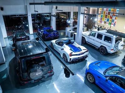 Uusi Porsche Cayenne 470 HP (345 kW) 2025 Musta Katumaasturi
