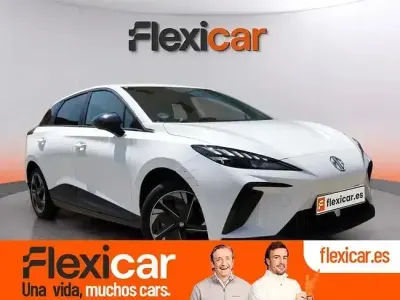 Usado MG MG5 EV 125 kW (170 CV) 2023 Blanco Familiar