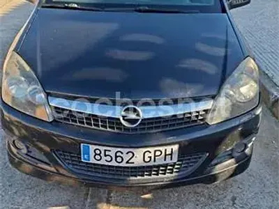 Usado Opel Astra GTC Enjoy 115 CV (84 kW) 2009 Negro Berlina