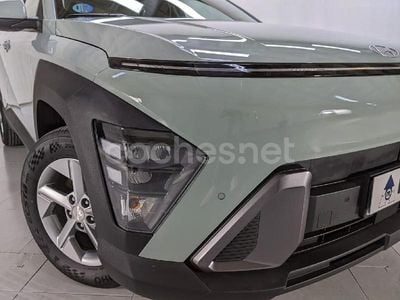 Usado Hyundai Kona 129 CV (94 kW) 2025 Verde SUV