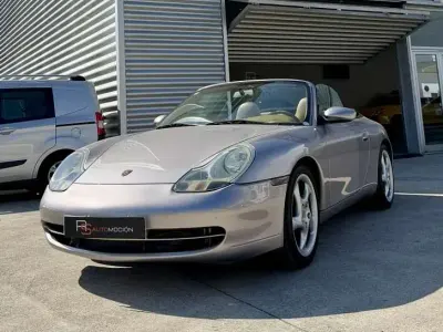 Usado Porsche 911 Carrera Cabriolet 300 CV (220 kW) 2001 Plateado Descapotable
