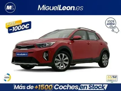 Usado Kia Stonic 100 CV (73 kW) 2022 Rojo SUV