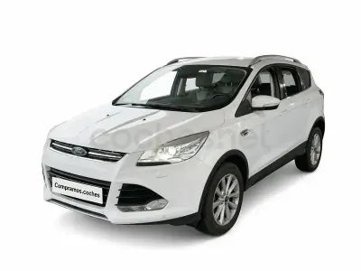 Usado Ford Kuga Titanium 150 CV (110 kW) 2017 Blanco SUV