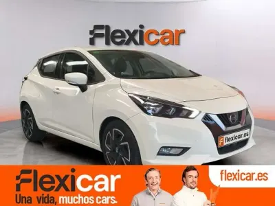 Usado Nissan Micra Acenta 92 CV (67 kW) 2022 Beige Utilitario