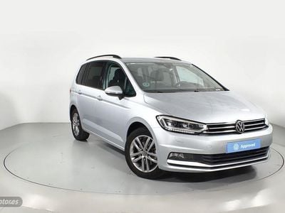 Plateado Usado 2025 VW Touran Life Monovolumen | 38.500 € (Caro)