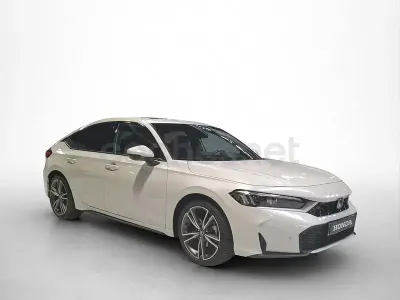 Begagnad Honda Civic Advance 184 HK (135 kW) 2025 Vit Sedan
